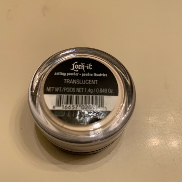 🚫SOLD🚫NEW KVD Lock-It Translucent Setting Powder - Picture 2 of 2